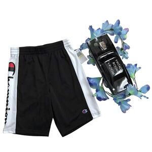 Champion NWT Black and White Performance Shorts Boys M (10-12)